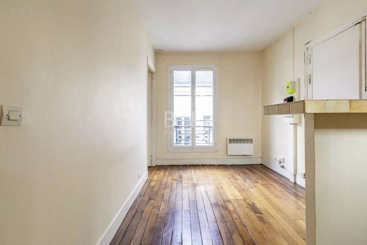 Appartement à PARIS-11E