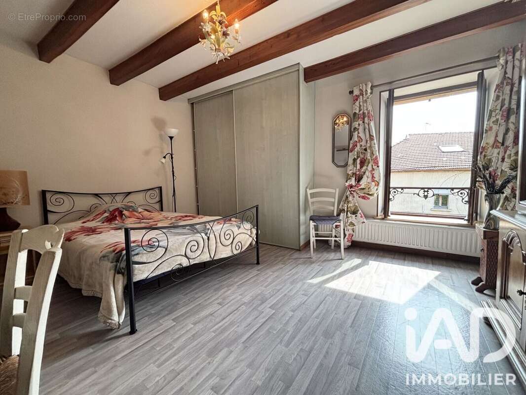 Maison 178 m² à Belval  - photo 8