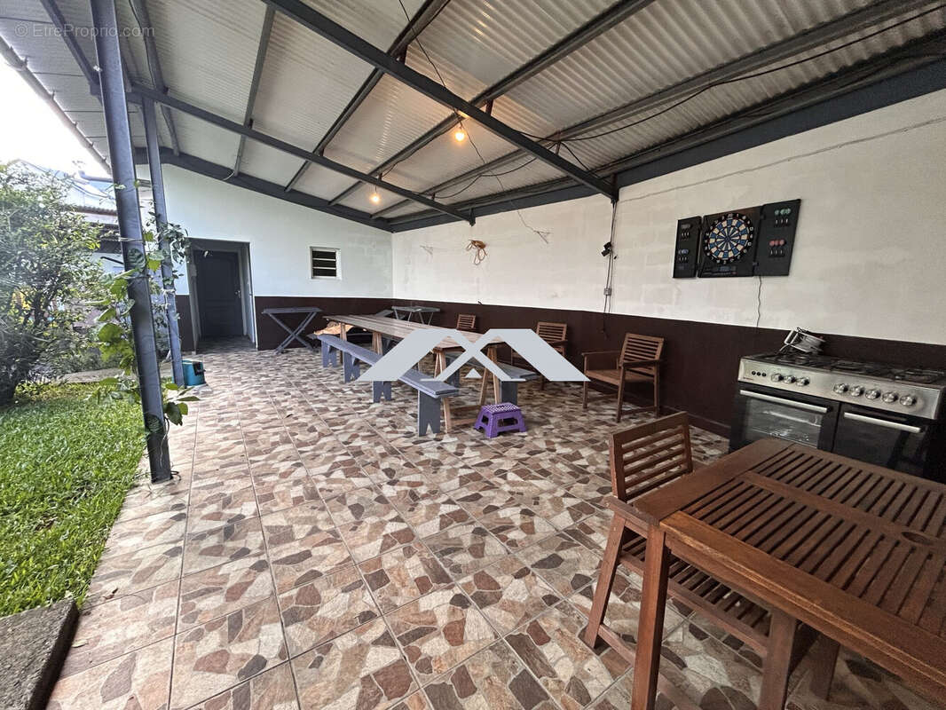 Maison à SAINTE-SUZANNE