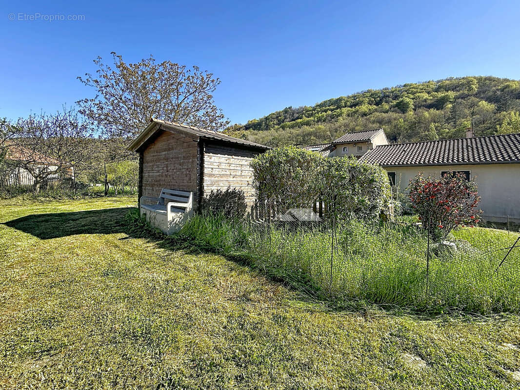 Maison familiale avec garage et grand jardin // Plain-pied - photo 20