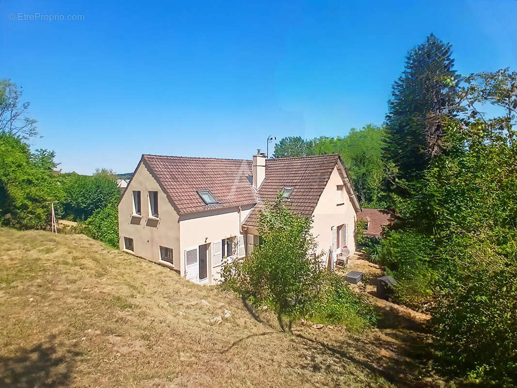 Maison familiale  5 chambres Sous-sol total 15 min Pontoise - photo 16