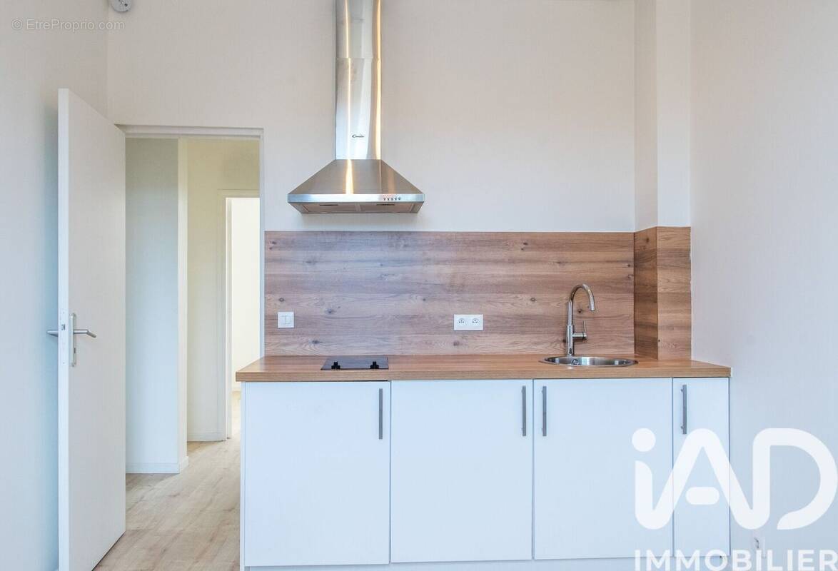 Photo 1 - Appartement à SAINT-GERMAIN-LES-ARPAJON