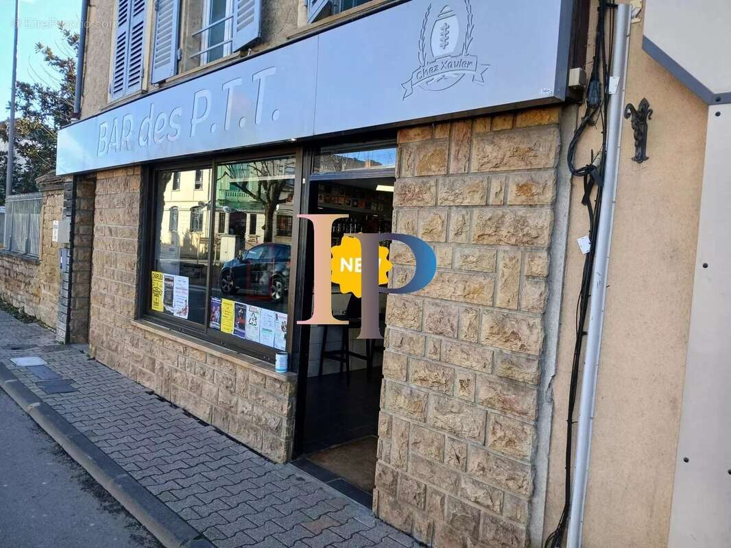 Commerce à CHARLIEU