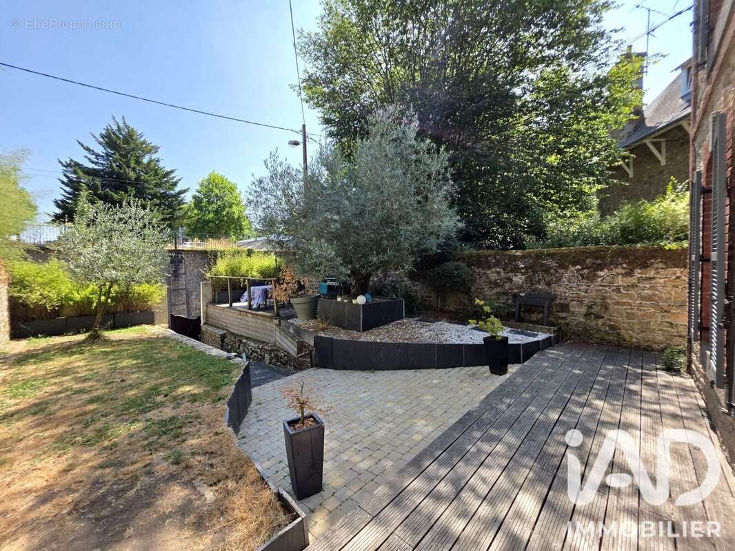Maison 155 m² à Guingamp  - photo 2