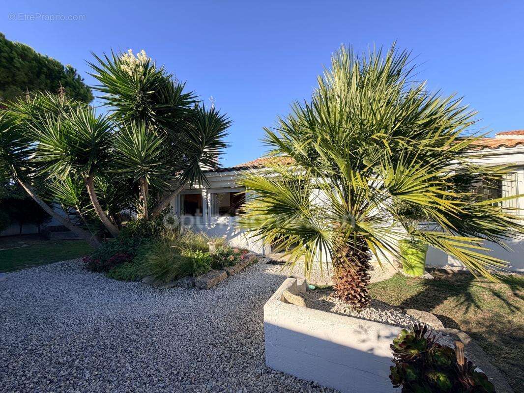 Maison de plain-pied avec jardin et grand garage – Quartier La Cible, Saint-Martin-de-Ré - photo 2