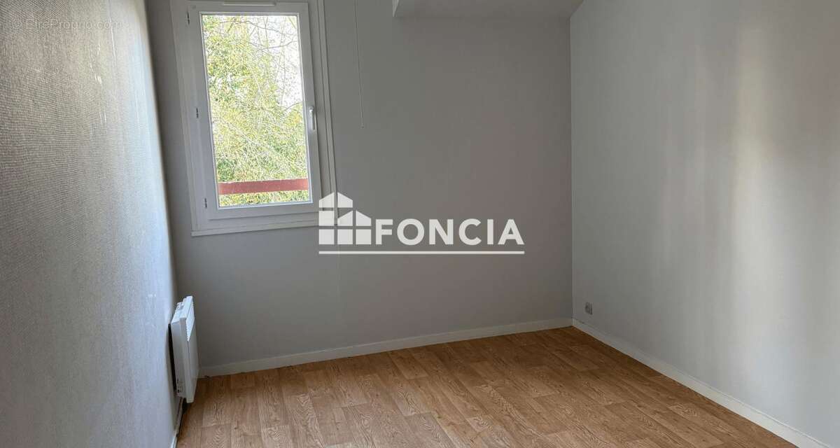 Maison à LES BORDES