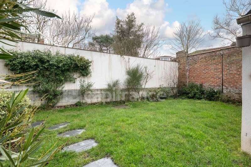 Maison à VERSAILLES