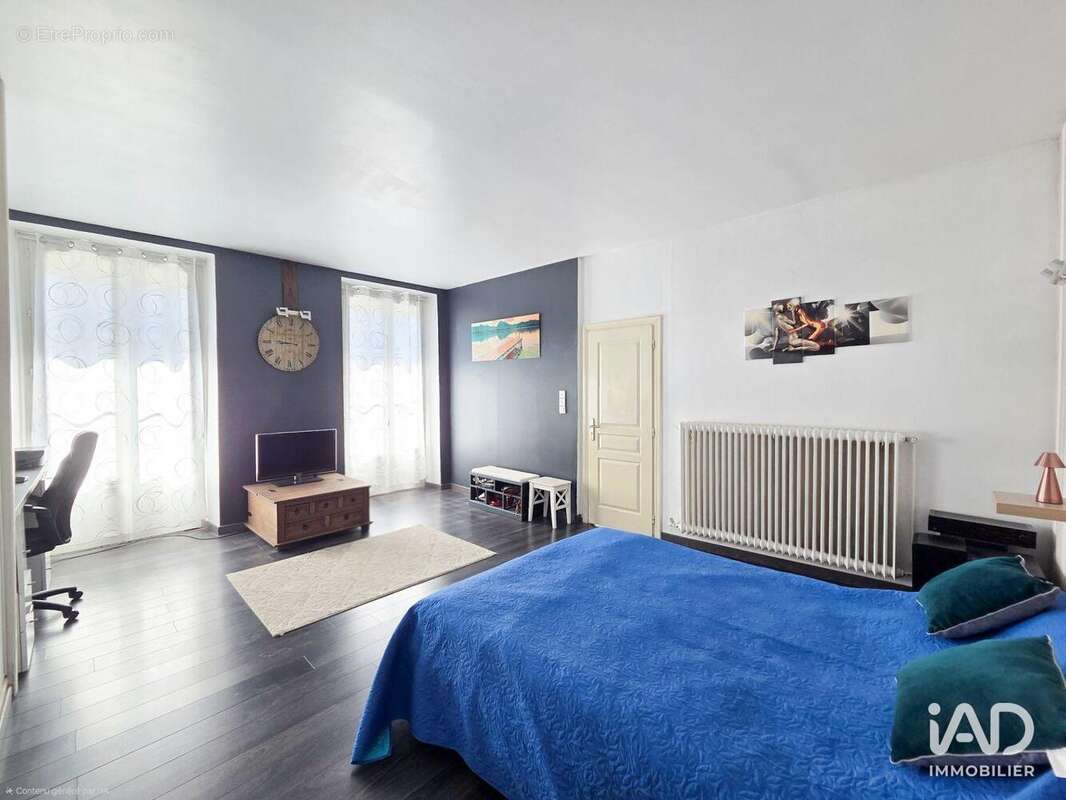 Maison 146 m² à Vif  - photo 9