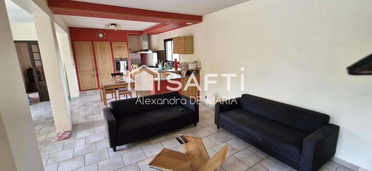 Photo 2 - Maison à LA TOUR-DU-CRIEU