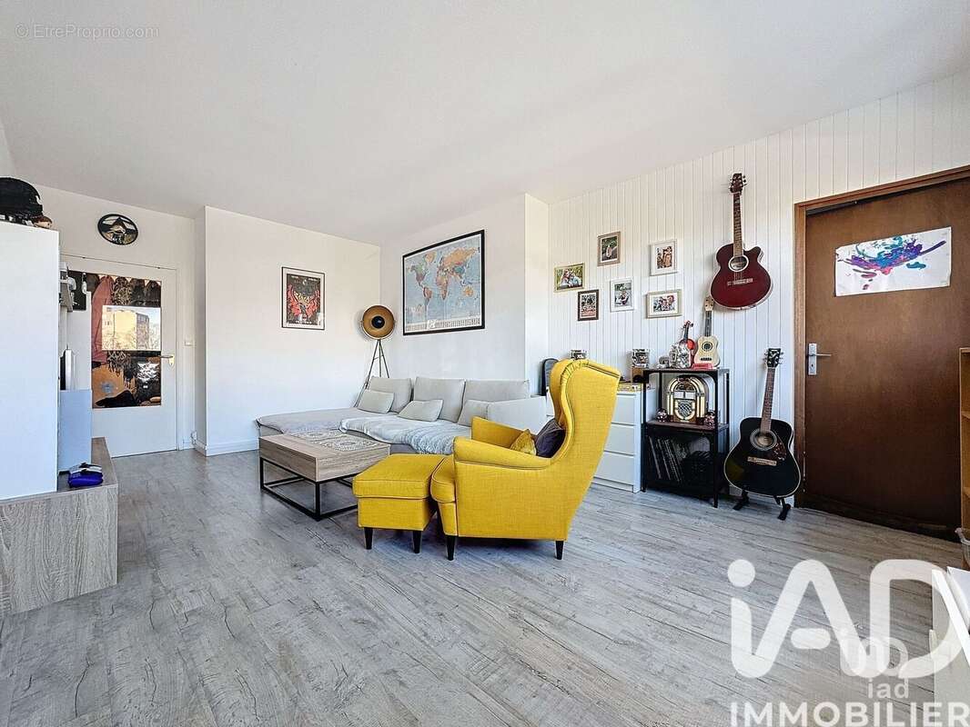 Photo 3 - Appartement à POISSY