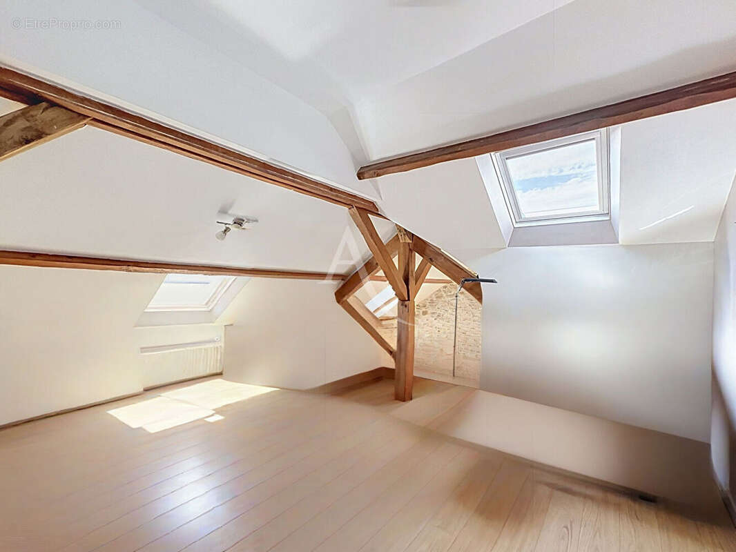 SAINT MARS DU DESERT Maison Familiale 162 m² (4 chambres) - photo 9
