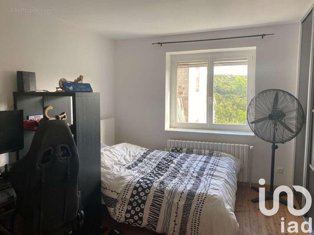 Photo 5 - Maison à CHAUSSAN