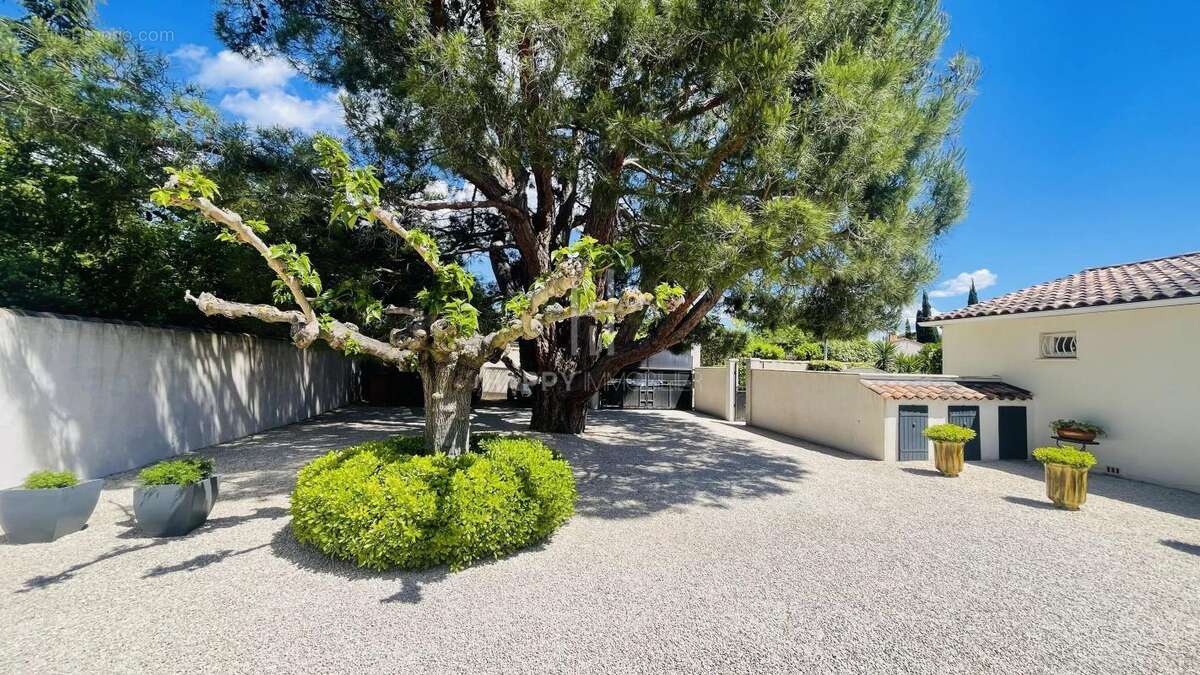Maison à ARLES