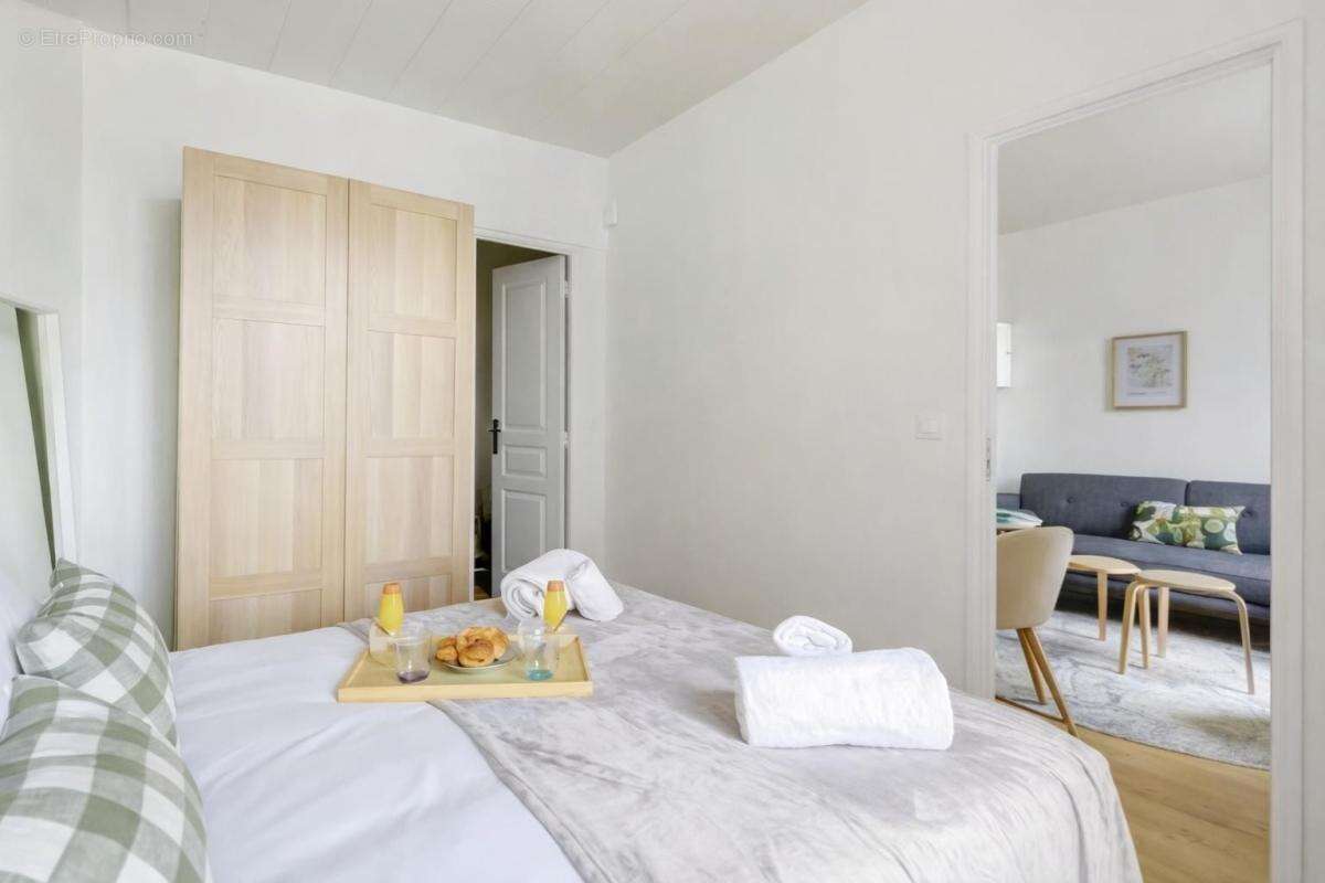 Appartement à PARIS-18E