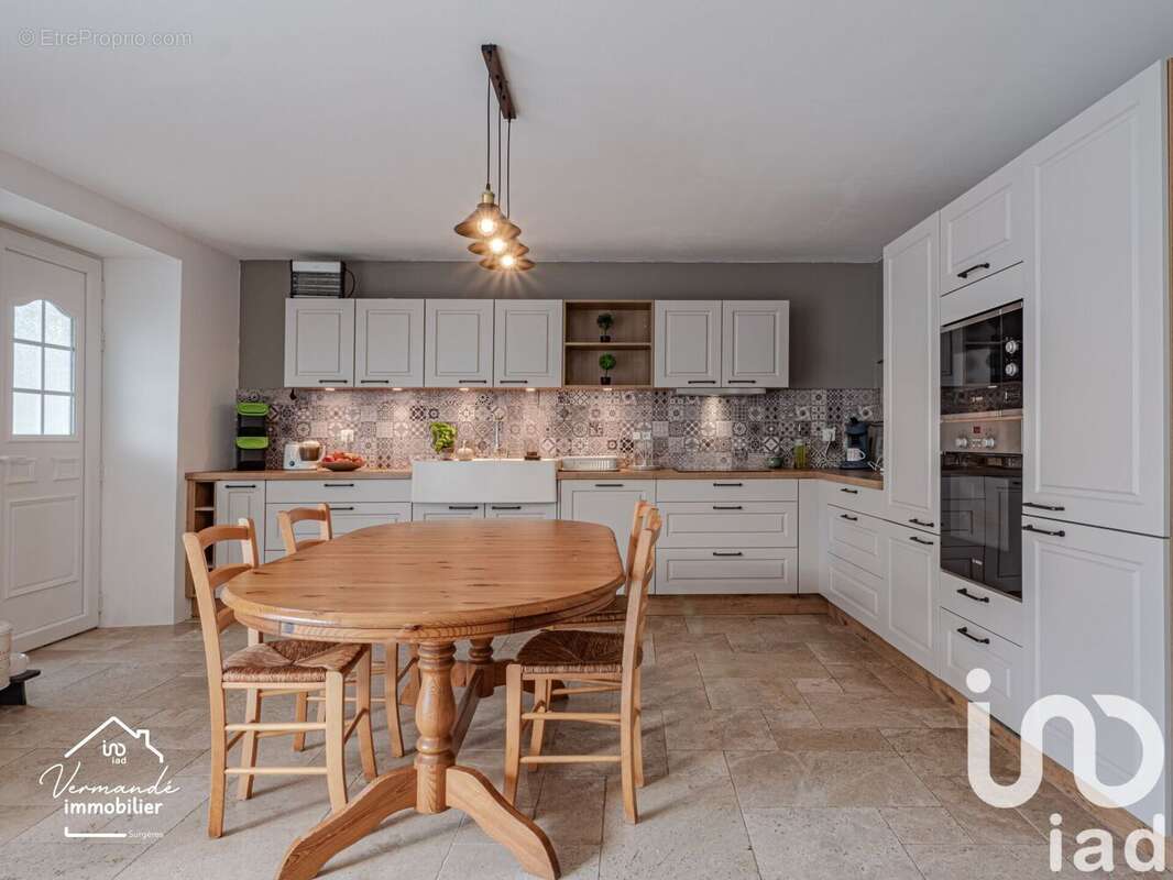 Photo 5 - Maison à SURGERES