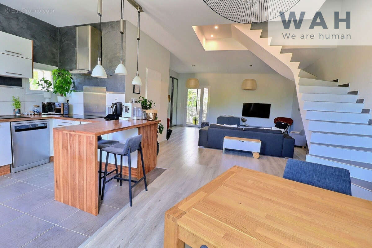 Maison de village 4 pièces avec jardin, terrasse et garage - 30920 Codognan - photo 3