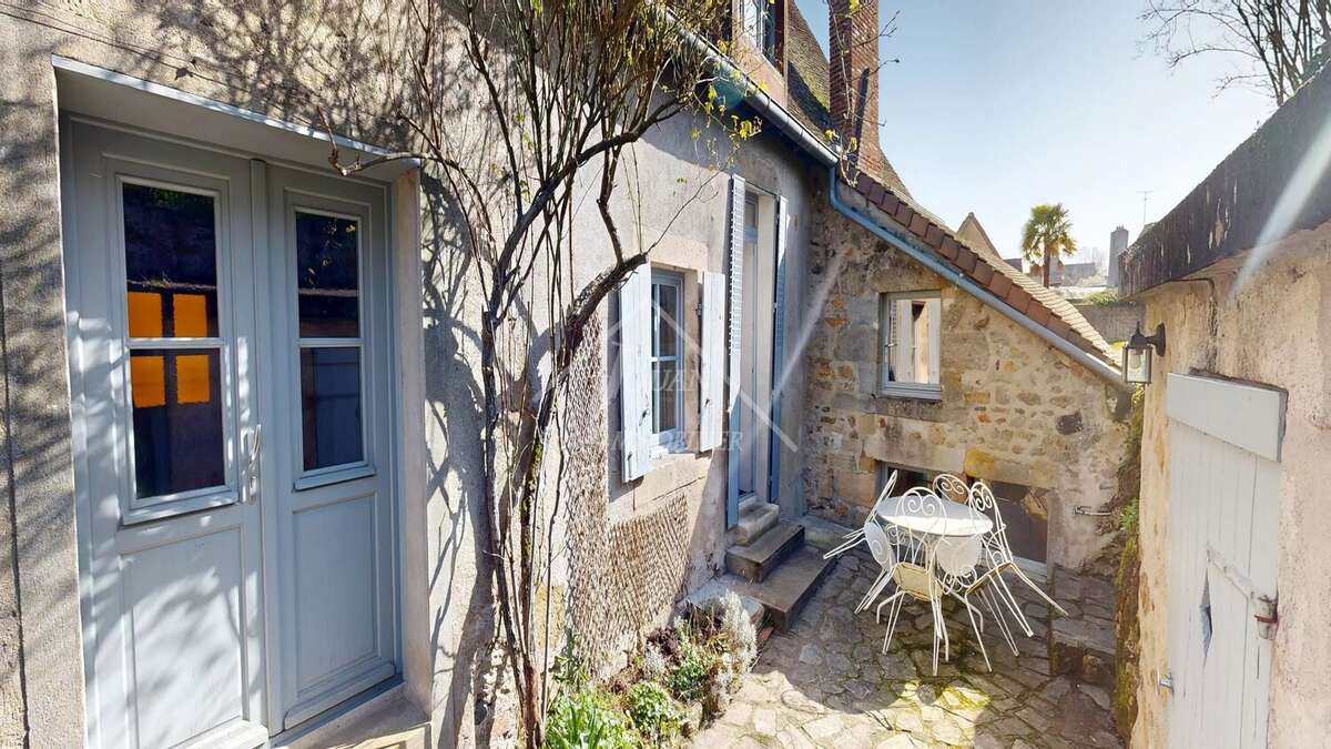 Maison à BOURBON-L'ARCHAMBAULT