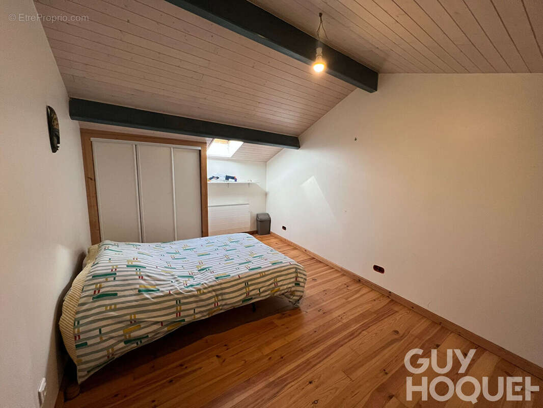 Maison à SAVIGNY-SOUS-FAYE