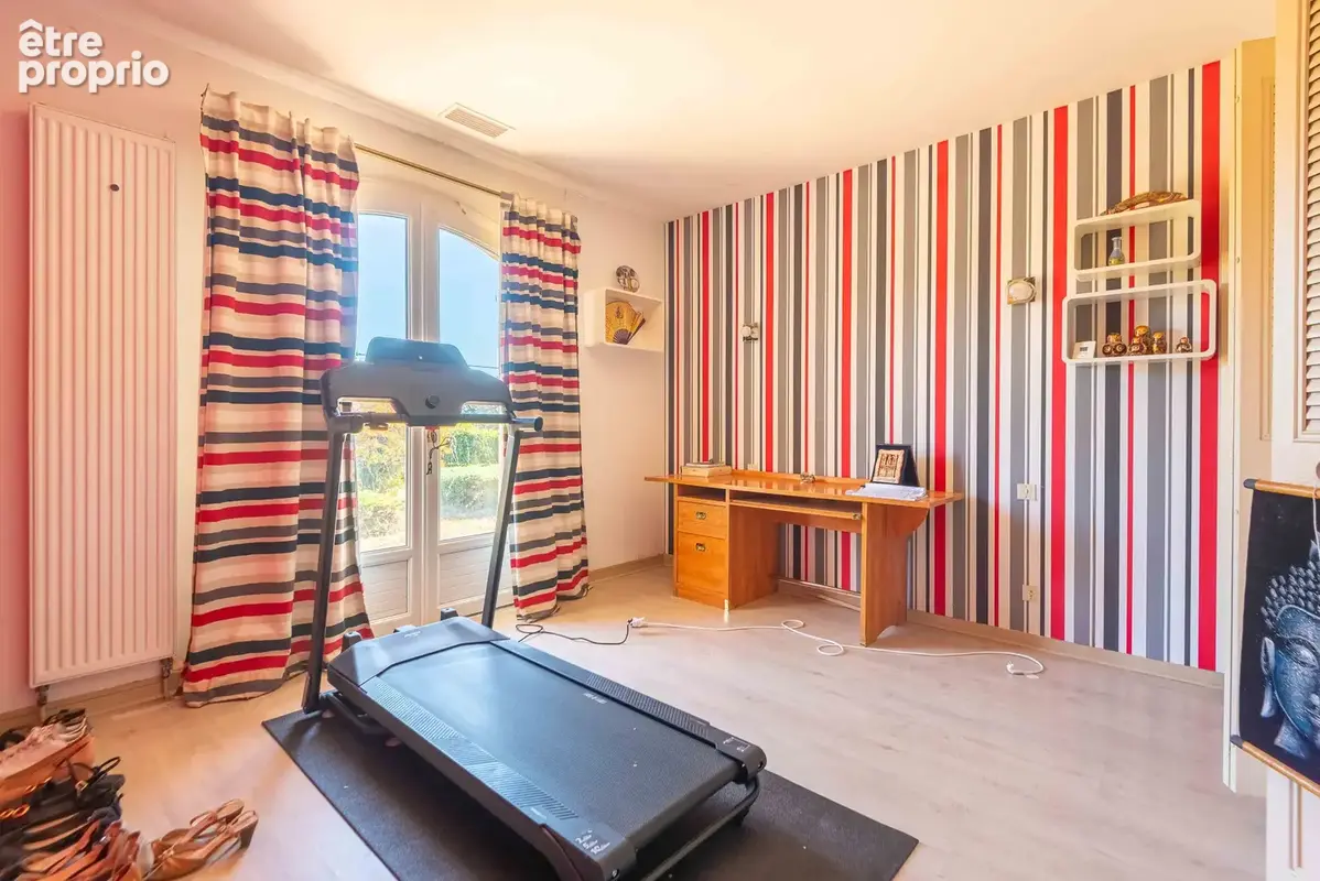 Maison proche bourg/ecole - 161 m2 - 4 chambres - photo 10