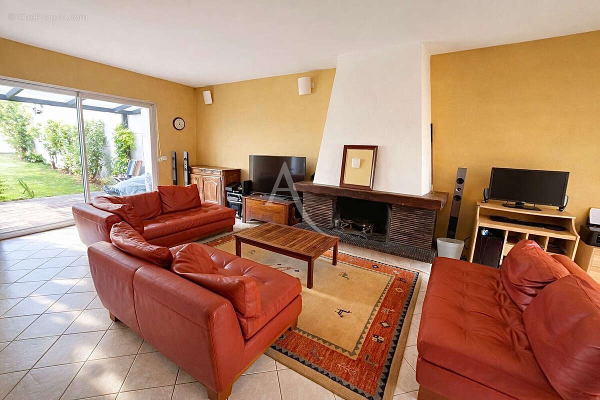 Maison à FONTENAY-SOUS-BOIS