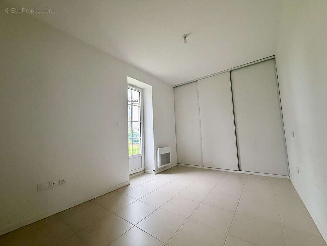 Appartement à FLOURENS