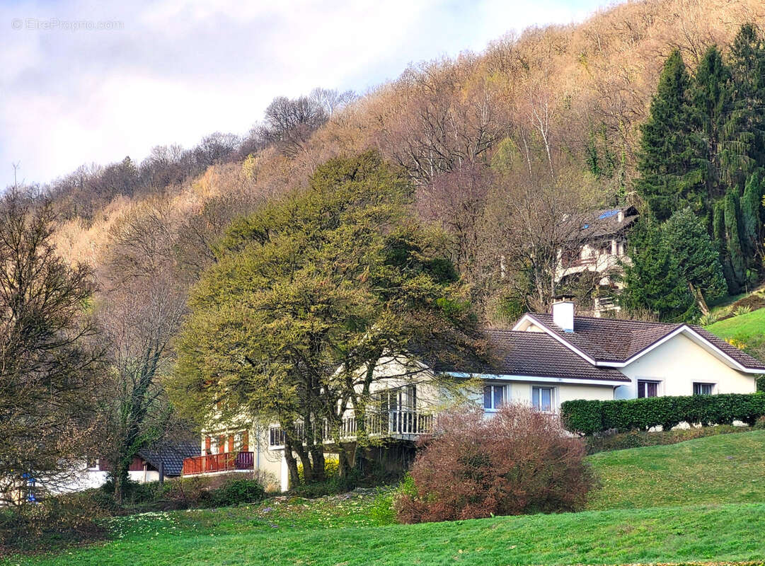 Maison à DETRIER