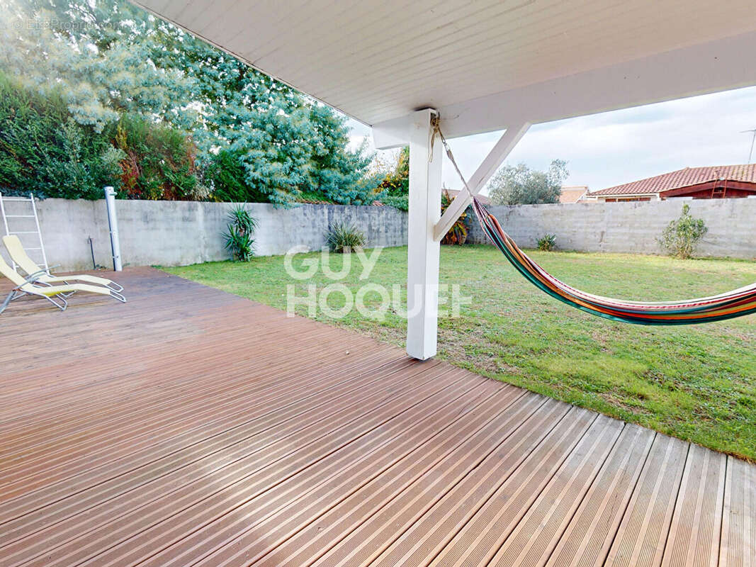 Maison à BENESSE-MAREMNE