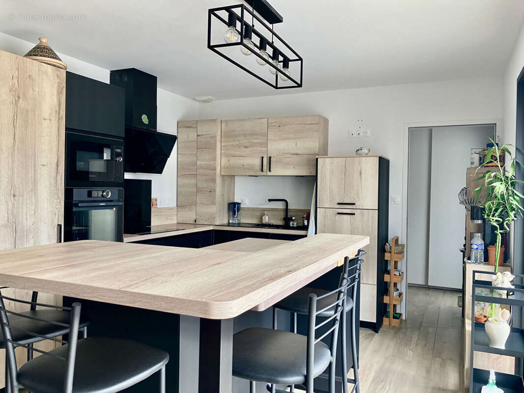 Maison Nieul Le Dolent 7 pièce(s) 140 m² - photo 7