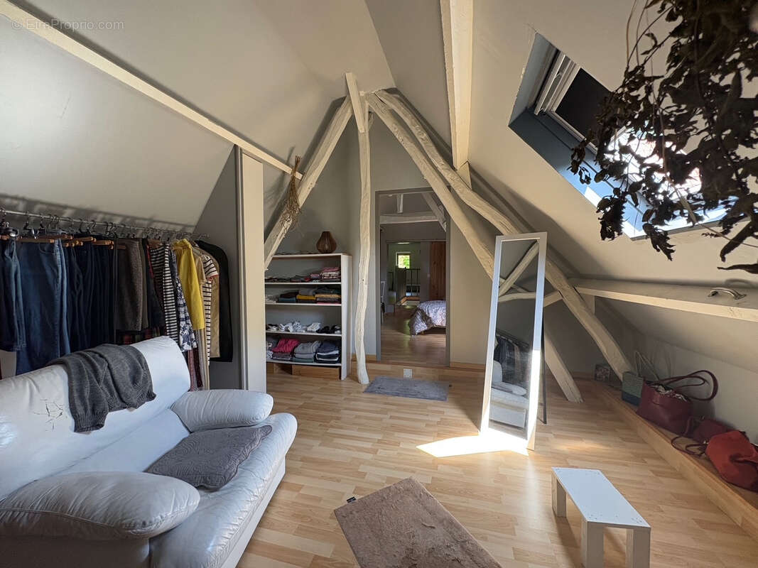 Maison à BEAUMETZ-LES-LOGES