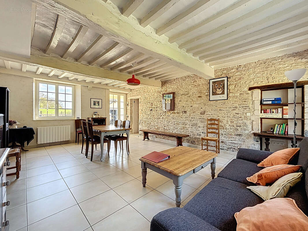 Maison à ISIGNY-SUR-MER