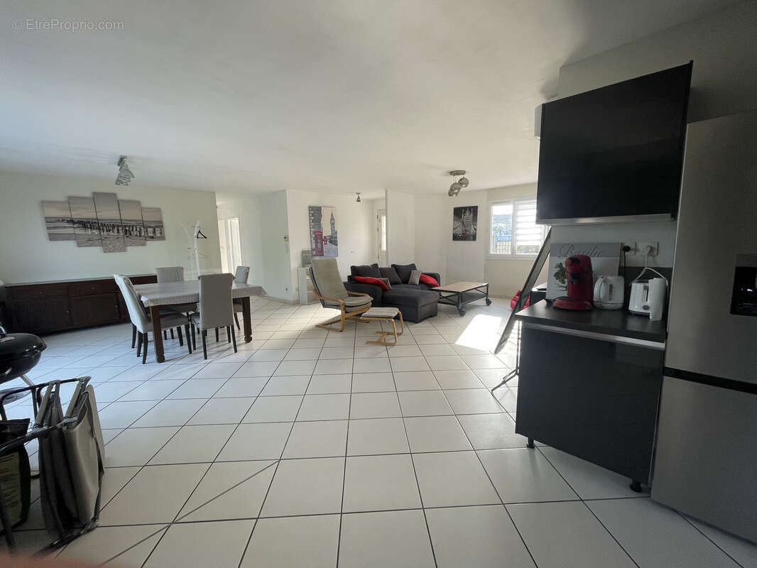 Maison de plain-pied de type 5 de 115 M2 avec piscine sur 697 M2 - photo 11