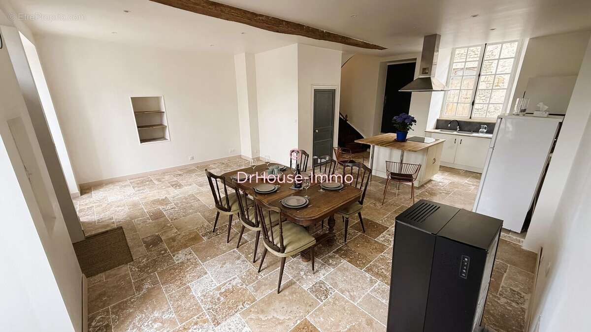 Maison à LA MOTHE-SAINT-HERAY