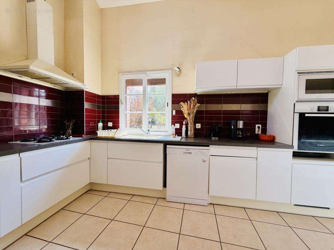 Maison 183 m² à Montauban  - photo 4