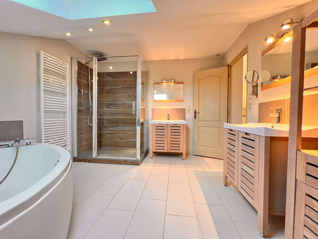 Maison à MONT-SUR-MEURTHE