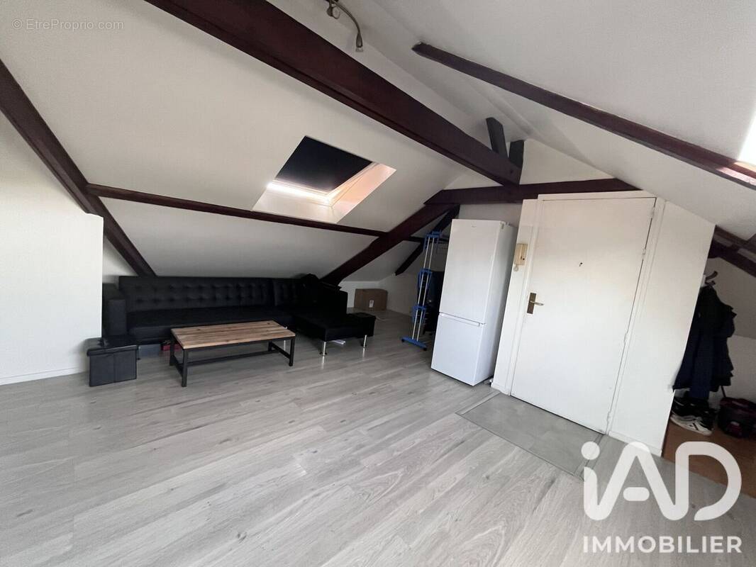 Photo 1 - Appartement à MOISSY-CRAMAYEL