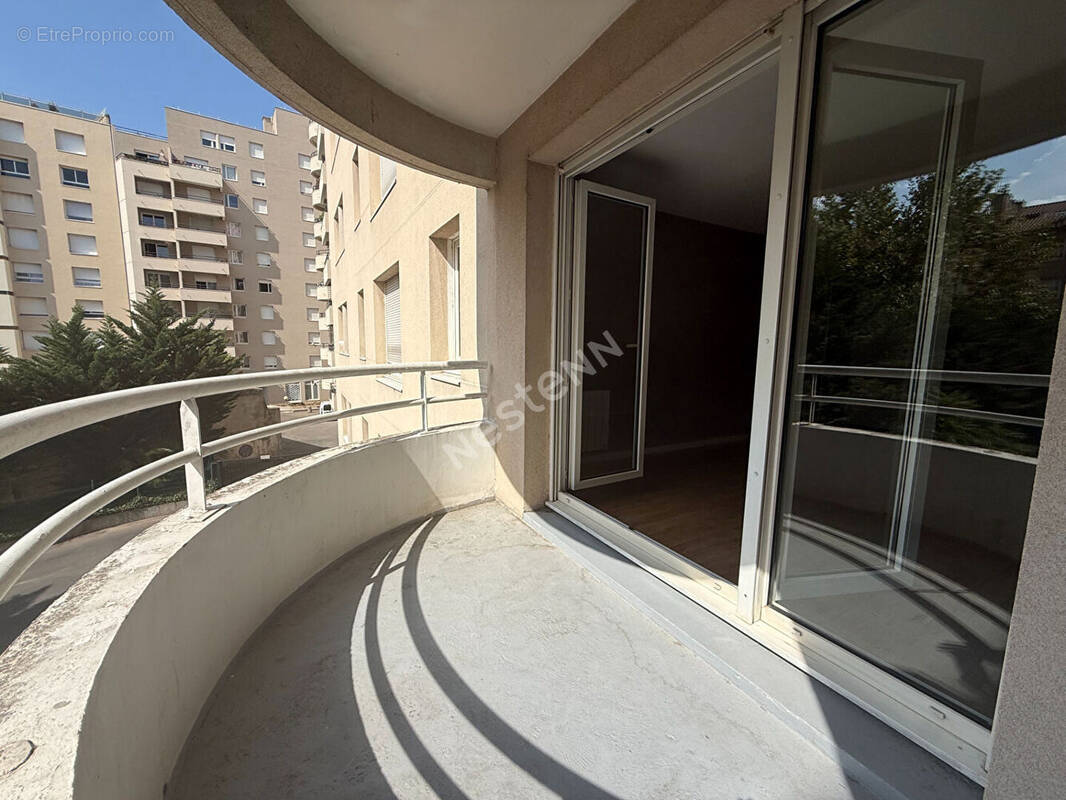 Appartement à VILLEURBANNE