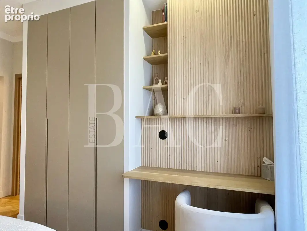 Cannes, appartement sur la Croisette, vue mer et port - photo 25