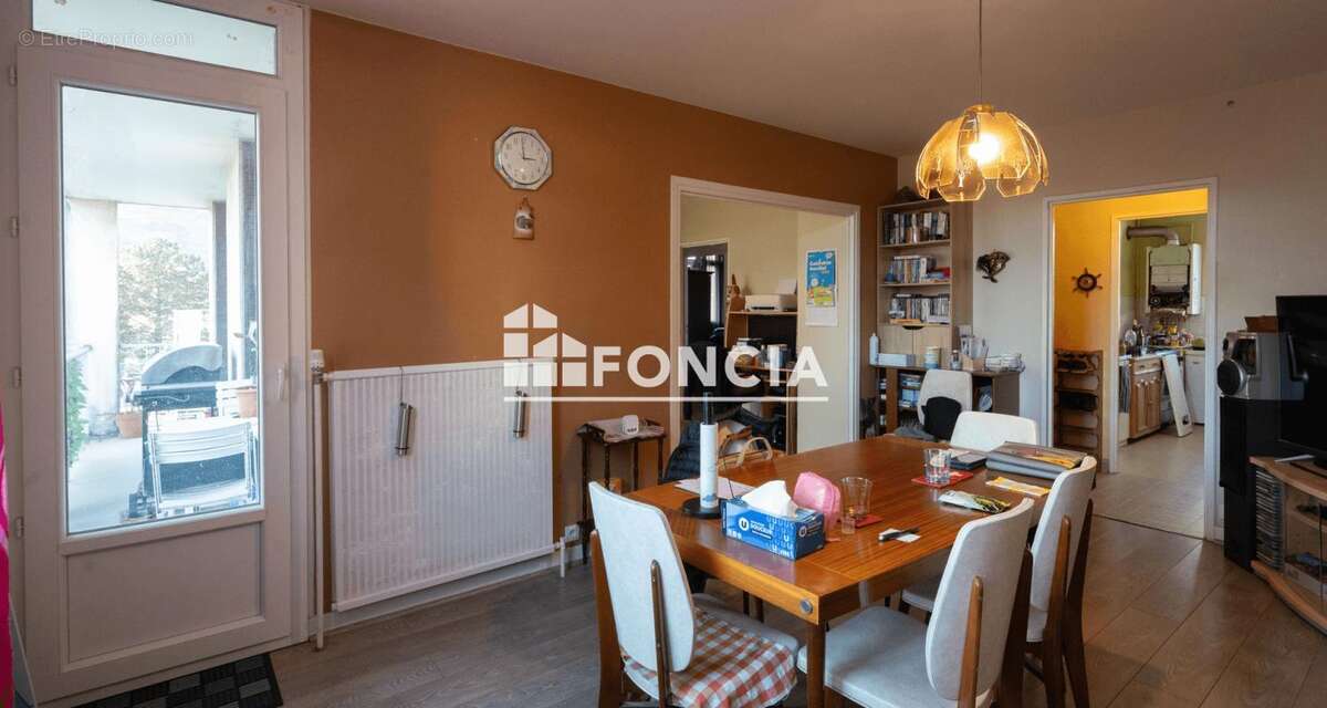 Appartement à TOURNON-SUR-RHONE
