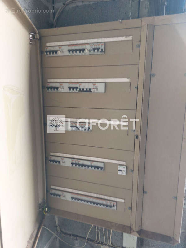 Commerce à BOUBERS-SUR-CANCHE