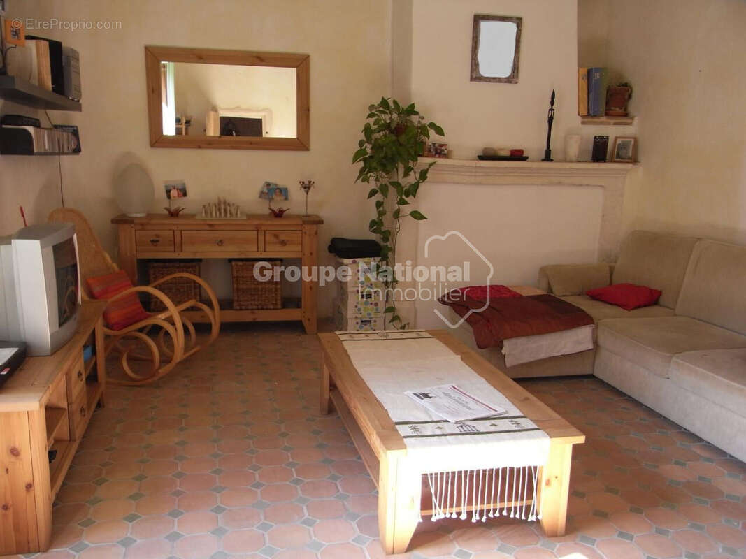 Maison à GOUDARGUES