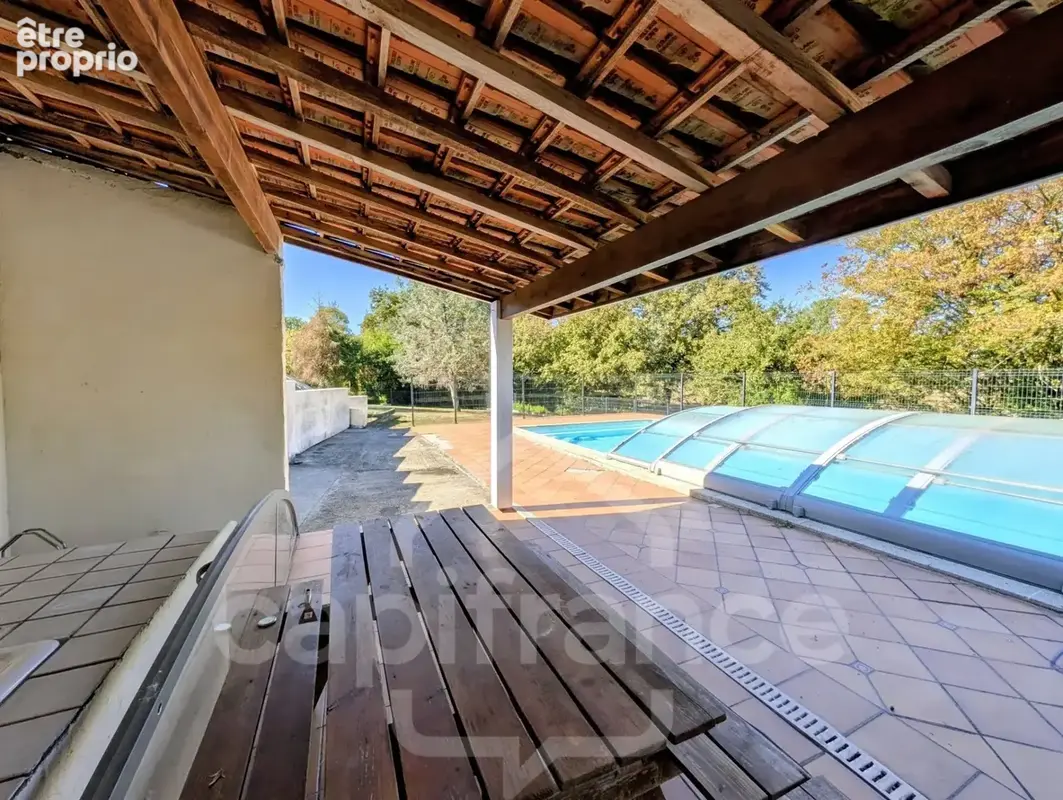 Maison à vendre 5 pièces - Piscine - sous-sol complet - CENTRE SAINT-LOUBES (33) - photo 19