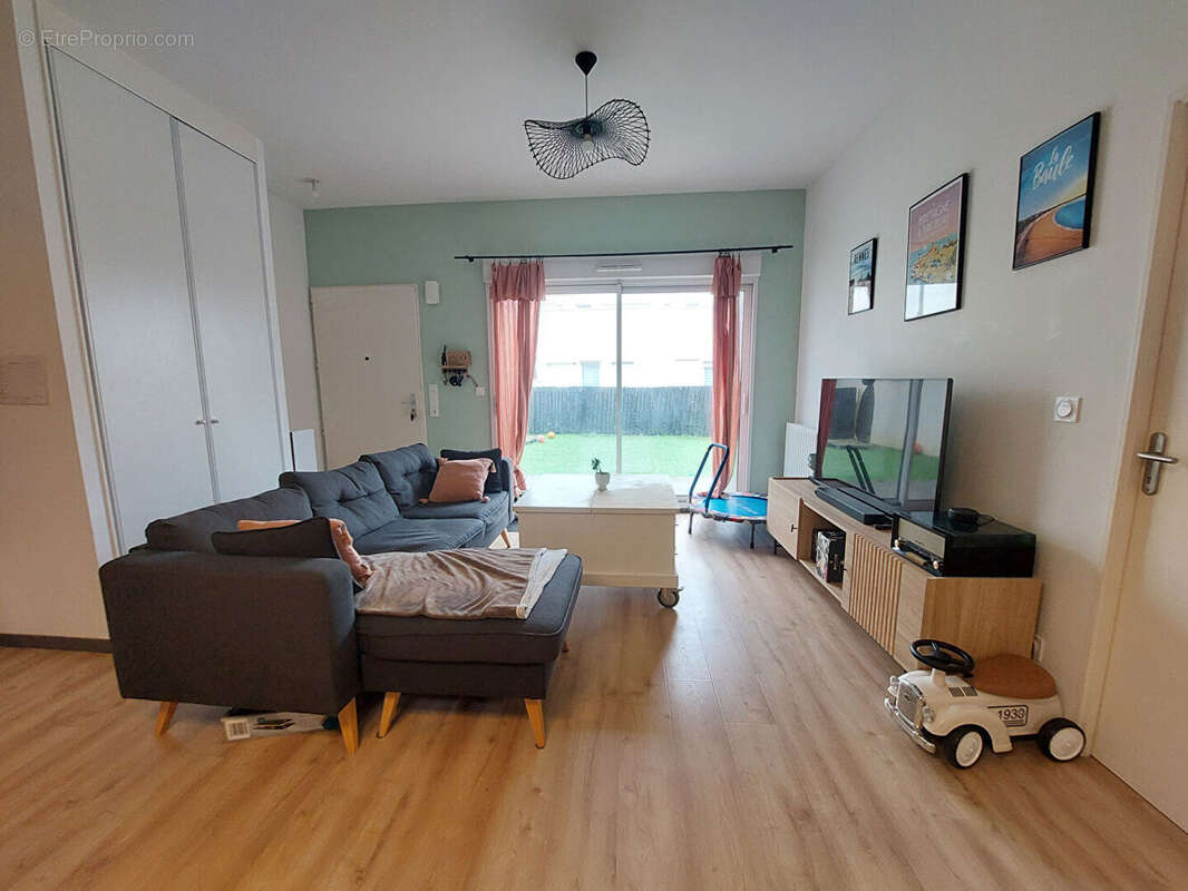 Appartement à SAINT-JACQUES-DE-LA-LANDE