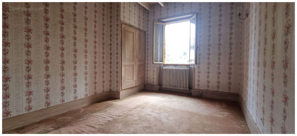 Maison à SAINT-MAURICE-L&#039;EXIL