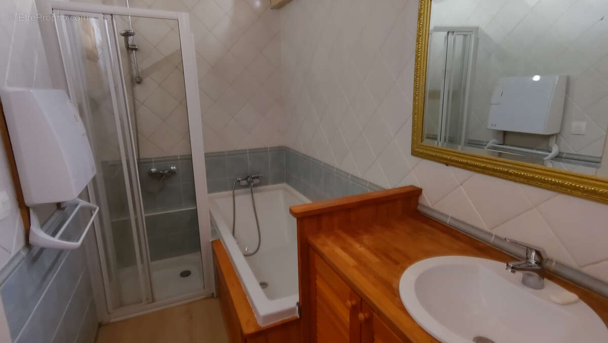  maison de village - photo 12