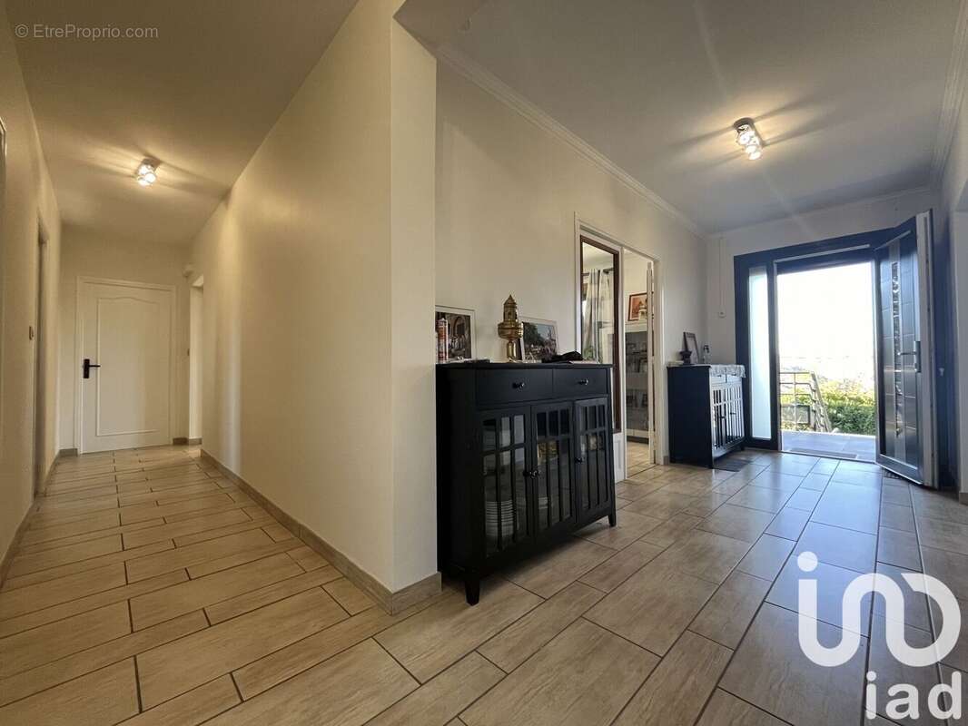 Photo 6 - Maison à MONTRODAT