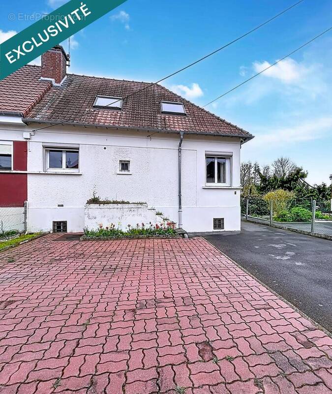 Photo 1 - Maison à CUISE-LA-MOTTE