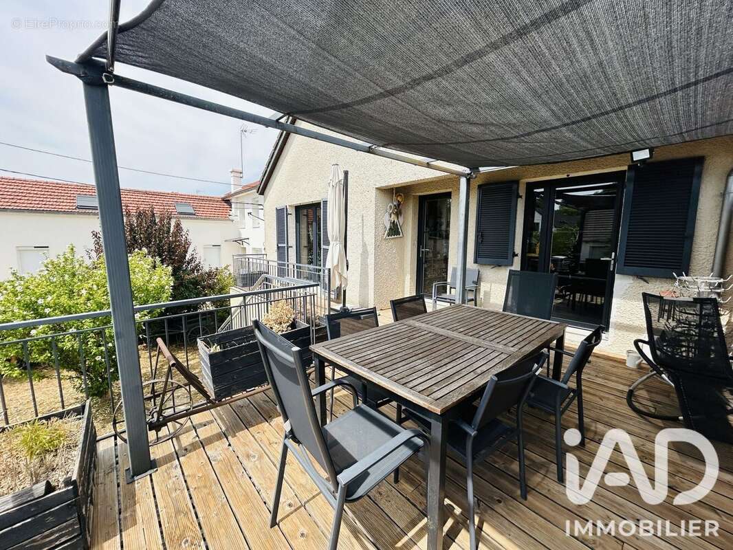 Maison 114 m² à Saint-Remy  - photo 7