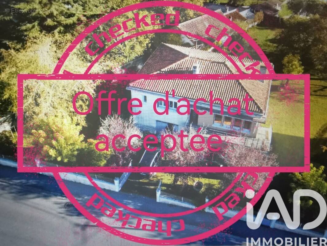 Photo 1 - Maison à MONTBRON