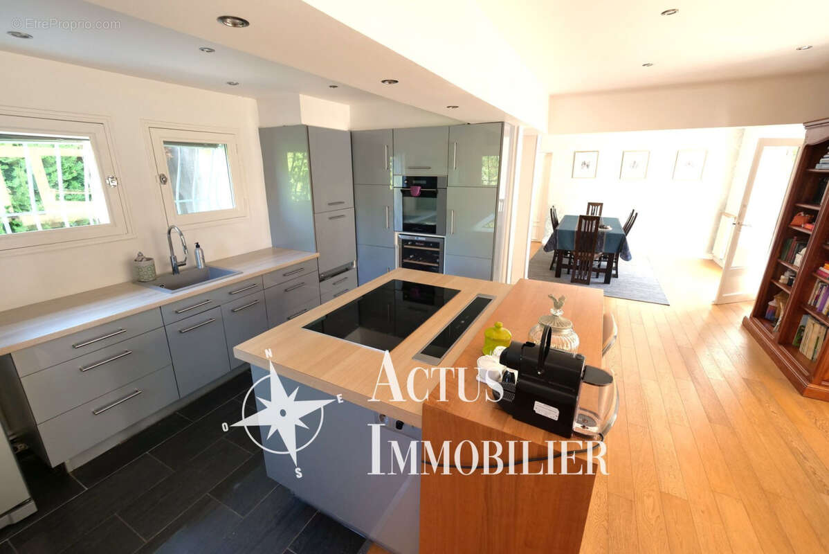 Maison à SALON-DE-PROVENCE