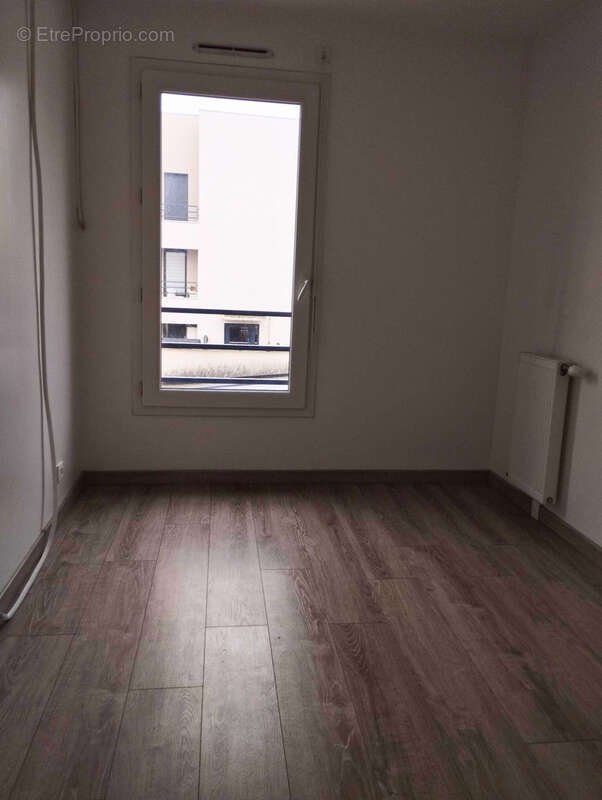 Maison à FLEURY-MEROGIS